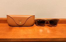 Meta Ray-Ban Gen 1 Wayfarer Sunglasses Brown Frame Brown Tinted Lenses Case