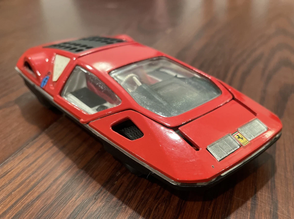 Ferrari Dino Pininfarina Miniature 1/43, Métal, Modèle 124, 1970