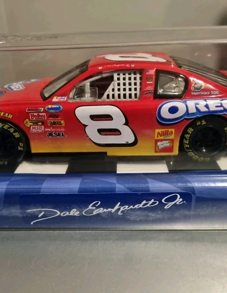 2002 Winners Circle Dale Earnhardt Jr #8 NASCAR 1:24 Scale Die Cast Car #30231 - Image 2 of 4
