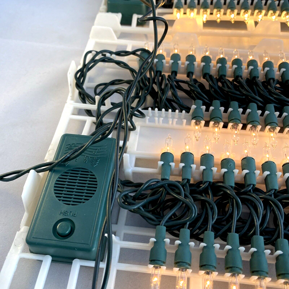 2 VTG Noma Musical Christmas String String 100 Lights Set Plays 21