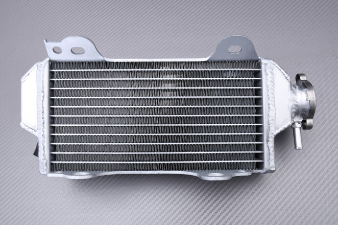 Radiateur droit Suzuki RMZ 250 anti-surchauffe renforcé contre les chocs et fuites d'eau