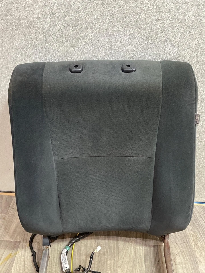 Fits 10-12 TOYOTA SEQUOIA Front LH Driver Seat Upper Cushion w Track Assy Cloth - Image 4 of 4
