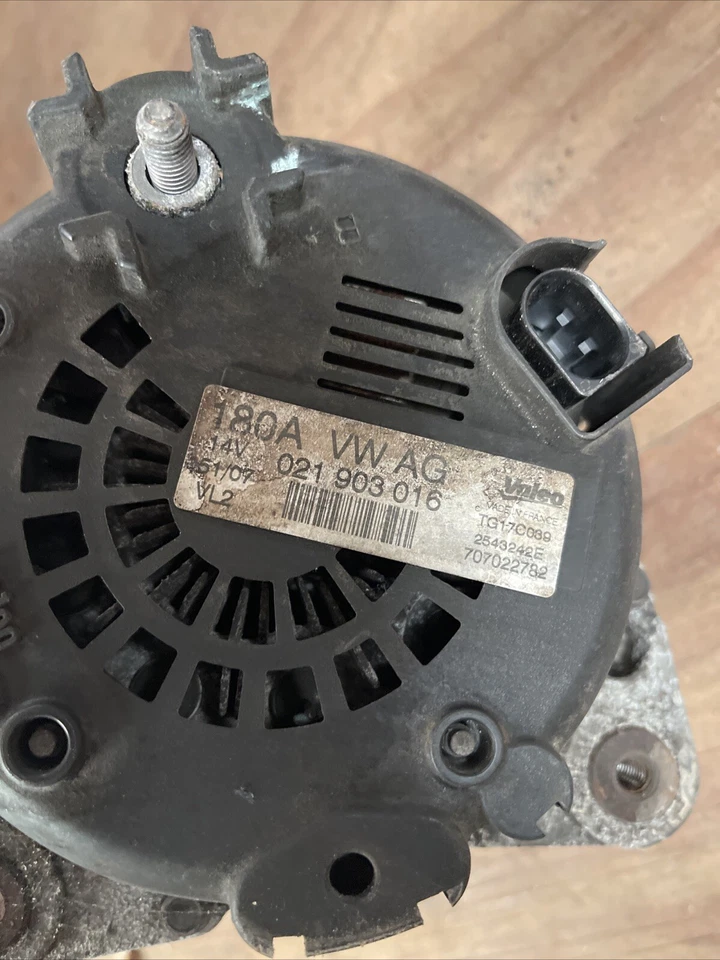 Alternador Volkswagen VW Touareg / Audi Q7 2007-2010 3,6 L V6 180 amp 021903016 Foto 4 de 4