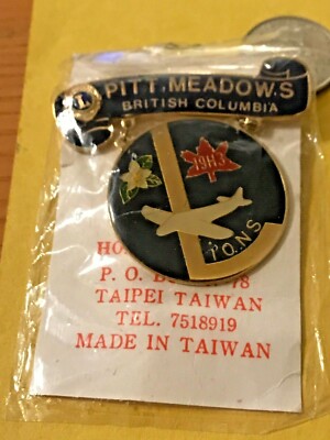 PITT MEADOWS British Columbia B.C. LIONS CLUB INTERNATIONAL PINS MD-19H3