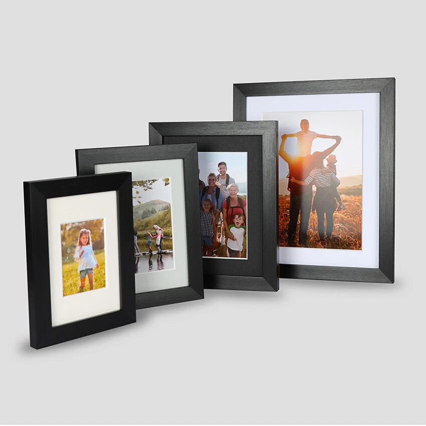 TRIPLE SQUARE PHOTO FRAME BLACK with THREE 6x6 WHITE PHOTO MOUNT