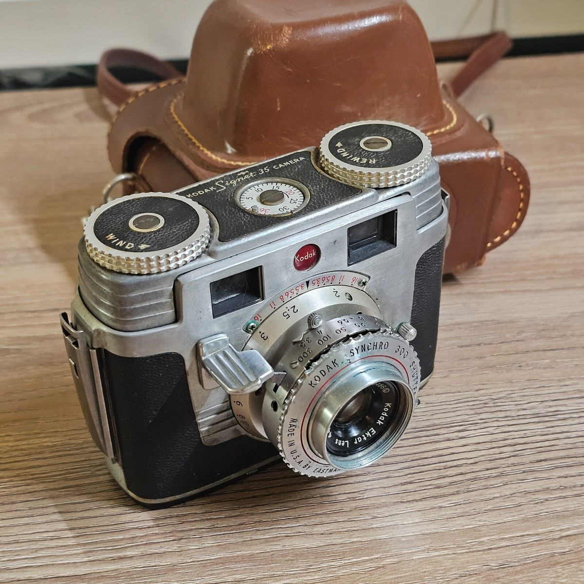 Signet Flash Kodak Signet Kodak Signet 35 35mm Camera W/ Ektar