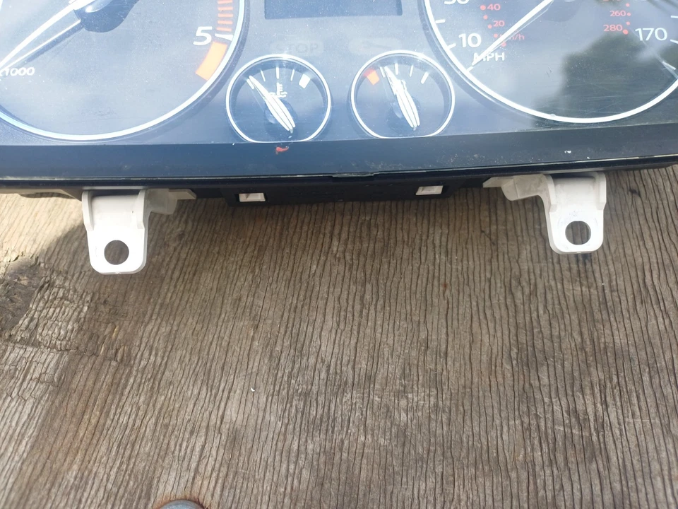 Cuadro de instrumentos velocímetro Renault Laguna MK3 1.5 DCI 248100014R 2008 Foto 4 de 4