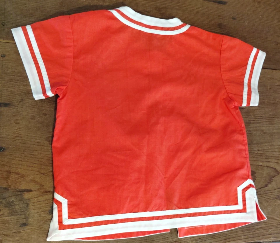 Camisa quimono infantil tamanho 2T estilo oriental japonês vermelha branca unissex vintage - Imagem 2 de 4