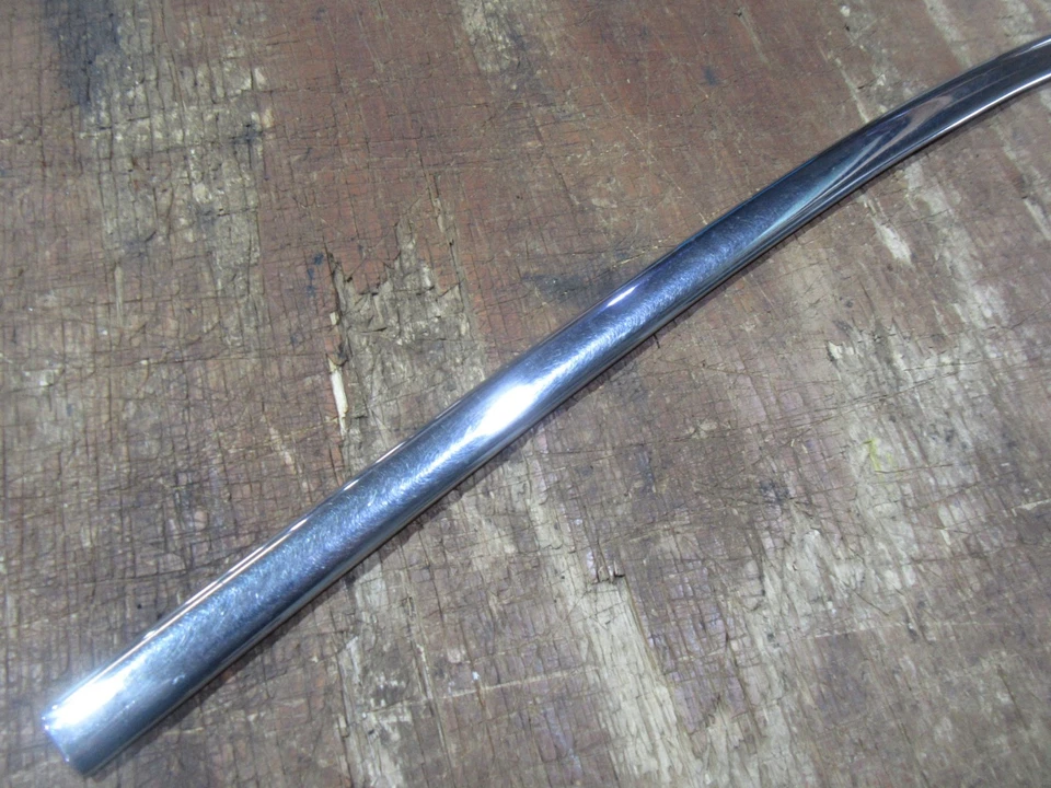 Chevrolet Stileline Deluxe 1949-1952 4 puertas sedán marco exterior moldura DR Foto 2 de 4