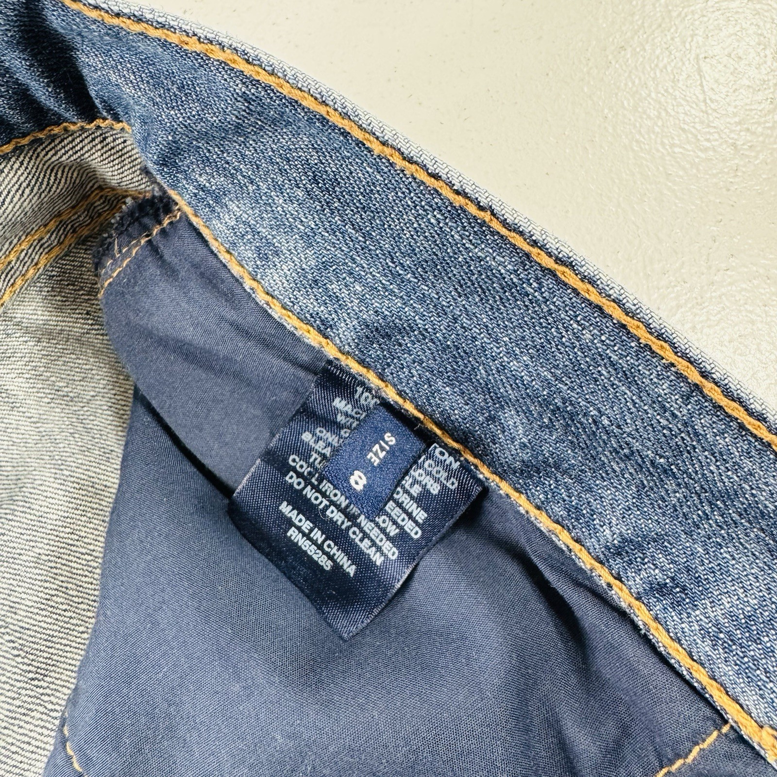 Express Jeans Button Fly Straight Light Wash Dist… - image 4