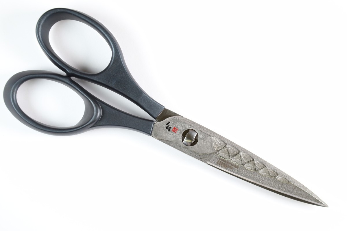 Mcusta Knives Zanmai Tactical Scissors Seki Japan Damascus
