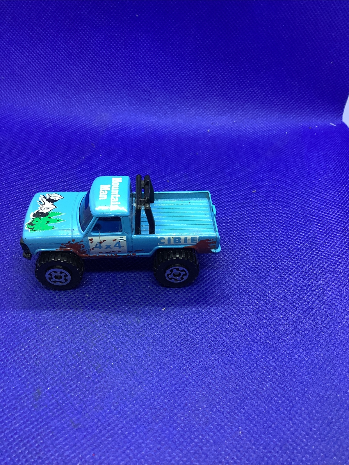 Picture 1 of 5