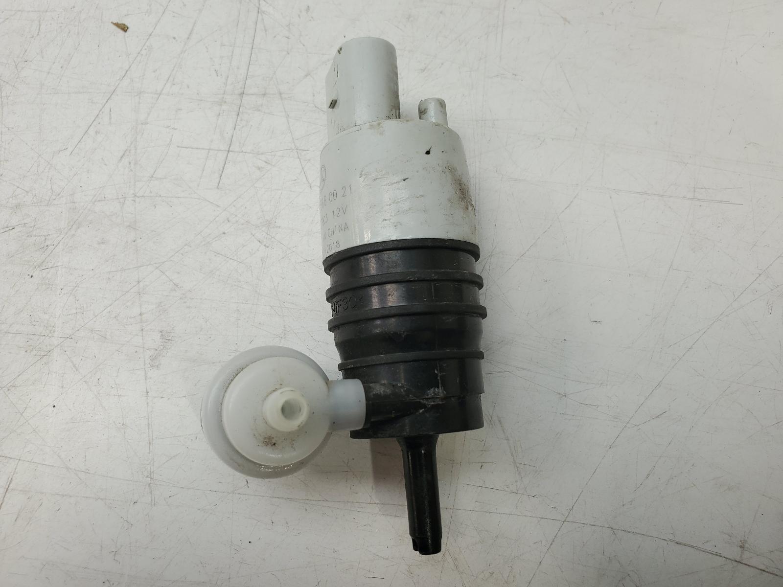 2014 MERCEDES C Class Washer Pump A0998660021 for sale online eBay