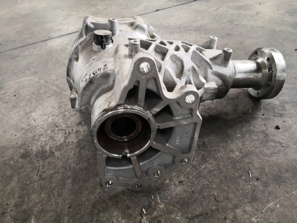 EJ327L486AC DIFFERENZIALE ANTERIORE 7710000400 / LR051075 PER LAND Rover Jaguar  - Imagen 3 de 4