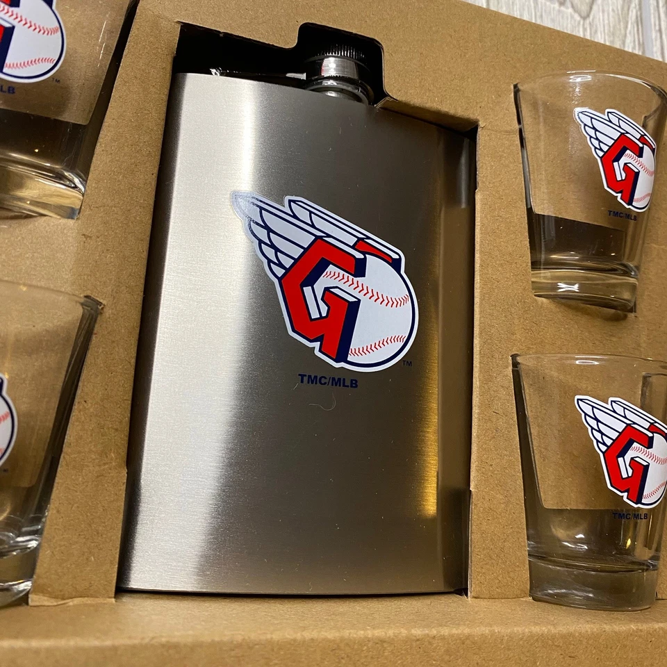 Cleveland Guardians Logo Stainless Steel Flask and 4 Shot Glass Gift Set MLB New - Image 2 of 4