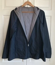 L.L. Bean Reversible Jacket Coat Women’s Medium Petite Hood Navy Checked Poly