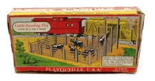 Plasticville 1623 O/S Cattle Loading Pen 1958 100% Complete w all pins & Cows C