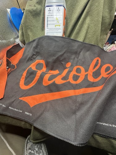 MLB Baltimore Orioles Cooling Towel Sports Towel 20 Degree Cooler. 2 Sided Print - Picture 15 of 17