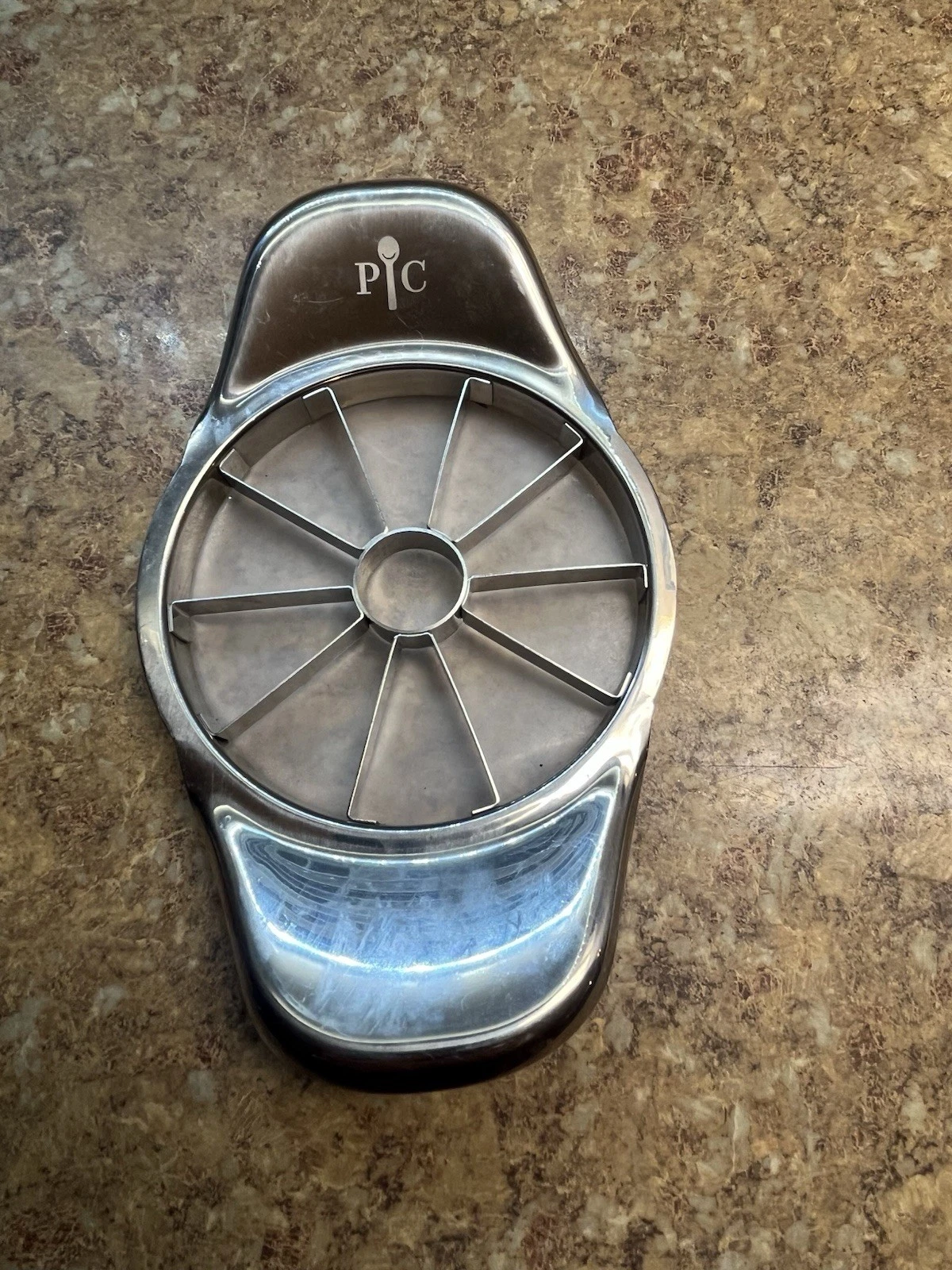The Pampered Chef Apple Wedger Slicer Corer Stainless Steel With Cover #2427