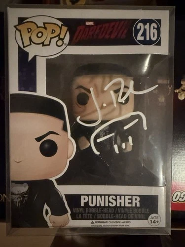 Funko Pop! Marvel Daredevil Punisher #216 Autographed Beckett Auth Jon bernthal