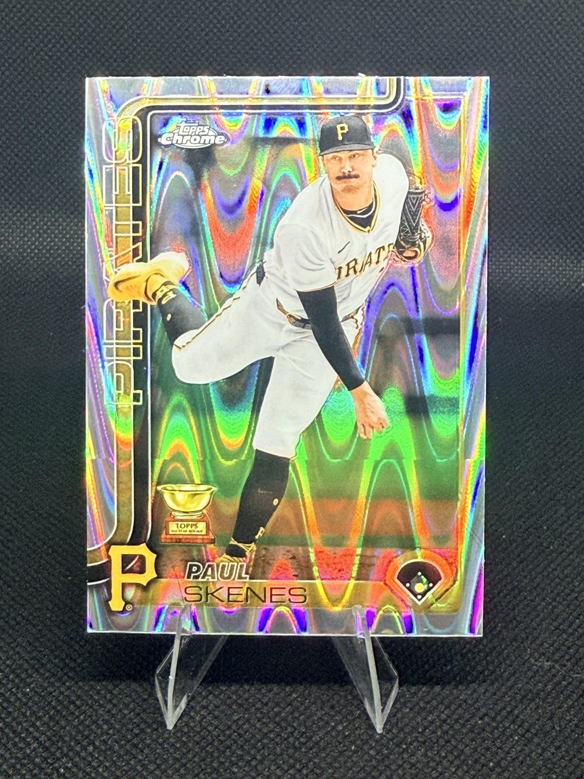 Paul Skenes 2025 Topps Chrome RayWave Refractors #300 Pittsburgh Pirates