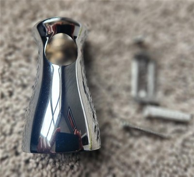 Delta RP64150 Mounting Post Transitional in Chrome