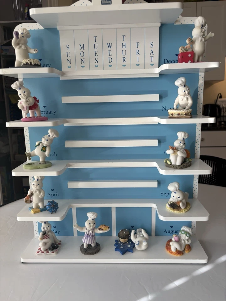 Calendario Pillsbury Doughboy con estatuillas fecha azulejos 1997 como está Foto 3 de 4