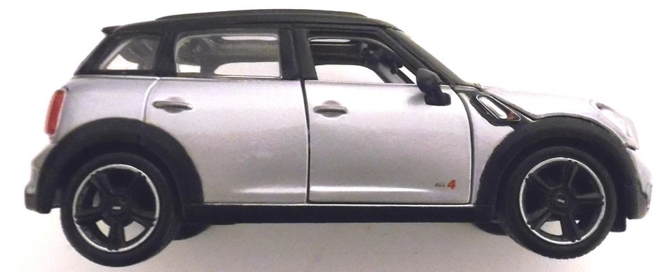 BMW Mini Countryman Maisto diecast 1/24 usado Foto 3 de 4