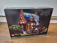 LEGO Ideas 21325 Medieval Blacksmith - Brand New, Retired Set