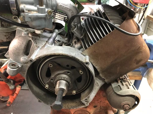 Agria 2100 Baby Flywheel Puller Puller Fan M28