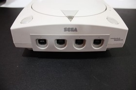 Sega Dreamcast Complete Boxed tested and working! HKT 3020