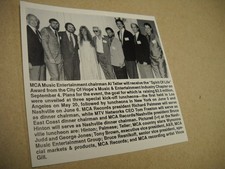 WYNONNA JUDD and GEORGE JONES pose w/ execs 1991 music biz promo pic/text