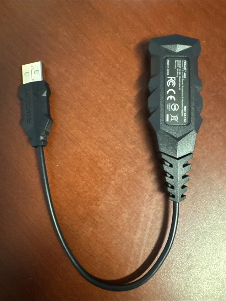 Adaptador de tarjeta de sonido estéreo USB ROCCAT Juke Virtual 7.1 Plus para auriculares para juegos Foto 2 de 4