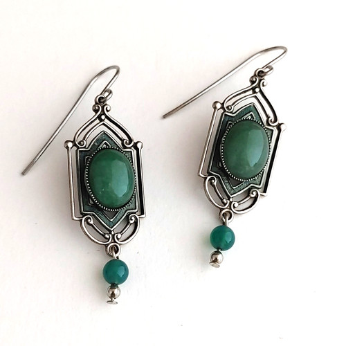 Antiqued Silver Green Stone Cabochon Earrings Art Deco Style Filigree 1.75”