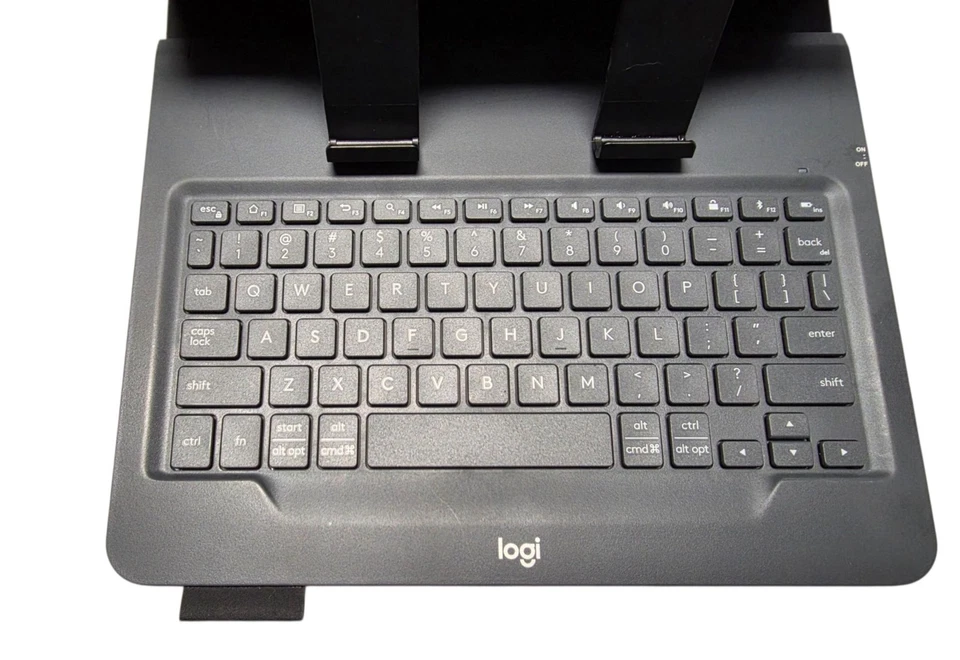 Logitech Universal Folio Keyboard Case for Tablet - Image 2 of 4