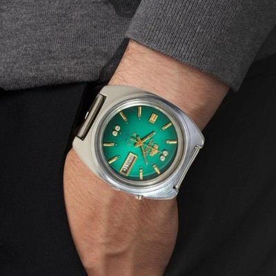 🔥 VINTAGE ORIENT AUTOMATIC 21 JEWELS, DAY /DATE JAPAN 37MM WATCH