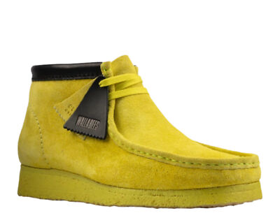 ＜Clarks>WALLABEE BOOTS Amazon.com | Clarks Men's Wallabee Boot Chukka, Black Suede