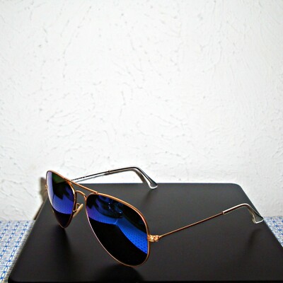 Ray-Ban RB3025 Aviator Flash Lenses Mirror Blue Sunglasses  display picture 3