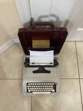VTG 1980's Underwood 378 Manual Typewriter W/ Case thumbnail