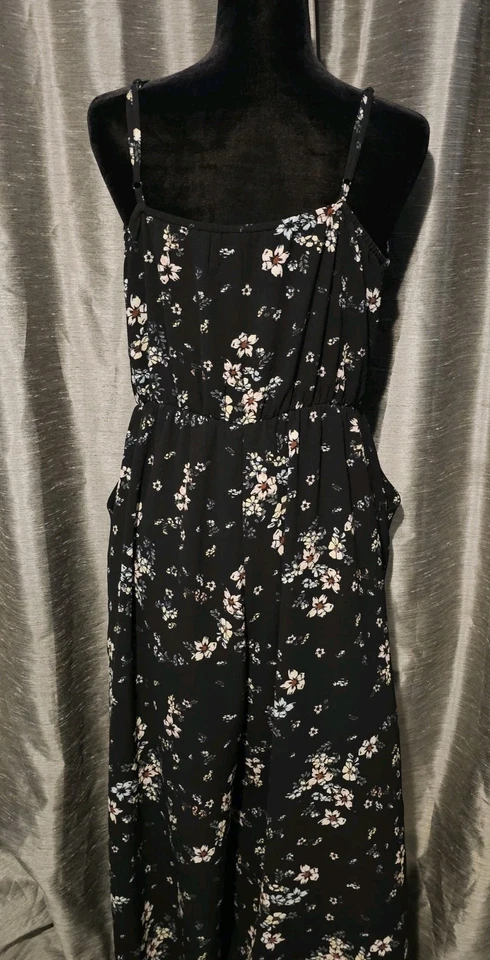 My Michelle Mujer Pantalón Mono Mameluco Grande Negro Floral Sin Mangas  Foto 3 de 4