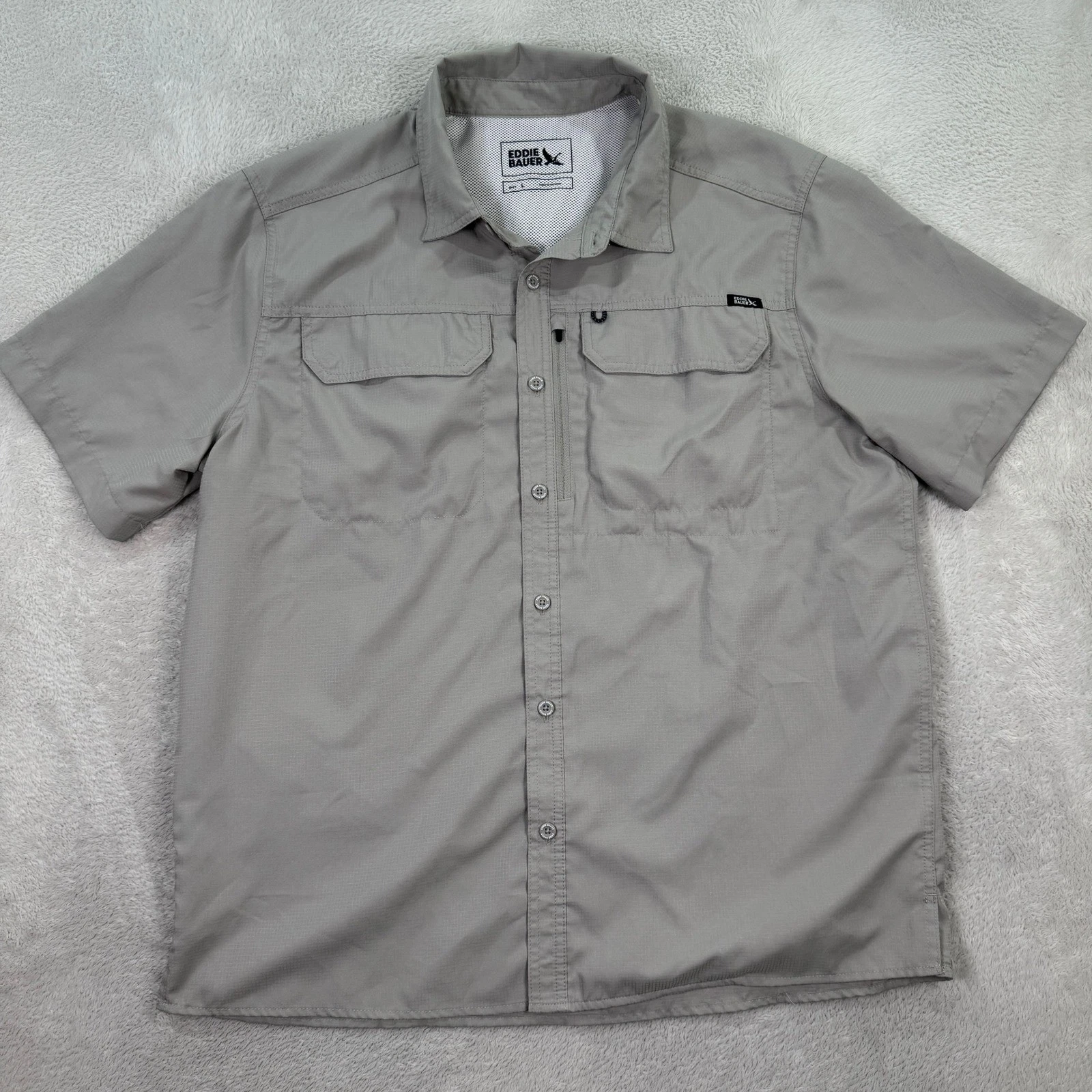 Eddie Bauer Recent Mens Large Short Sleeve Button Up Shirt Gray Fishing Hiking