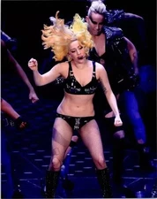 Lady Gaga In Action On Stage In Bra Top & Boots 8x10 PRINT PHOTO