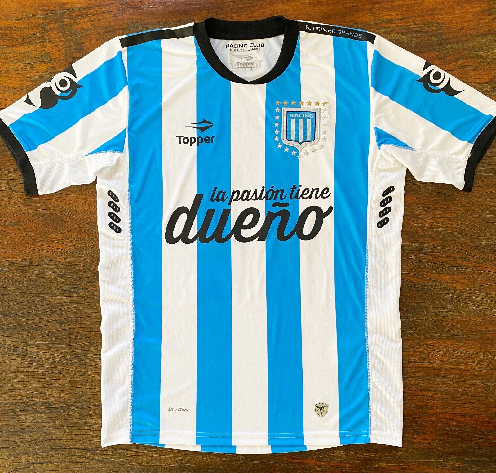 Club Deportivo UAI Urquiza Home football shirt 2015.