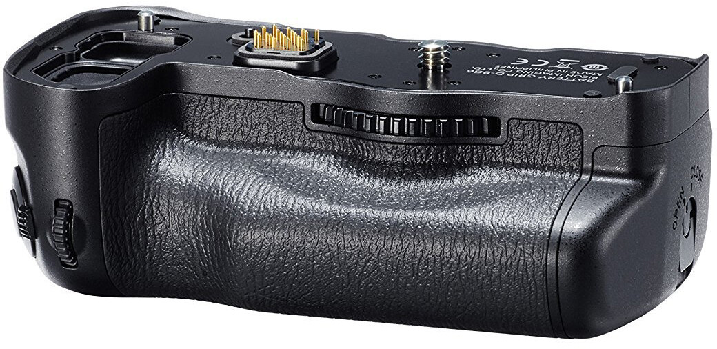 Pentax K 1 Mark II DSLR Camera with D BG6 Battery Grip