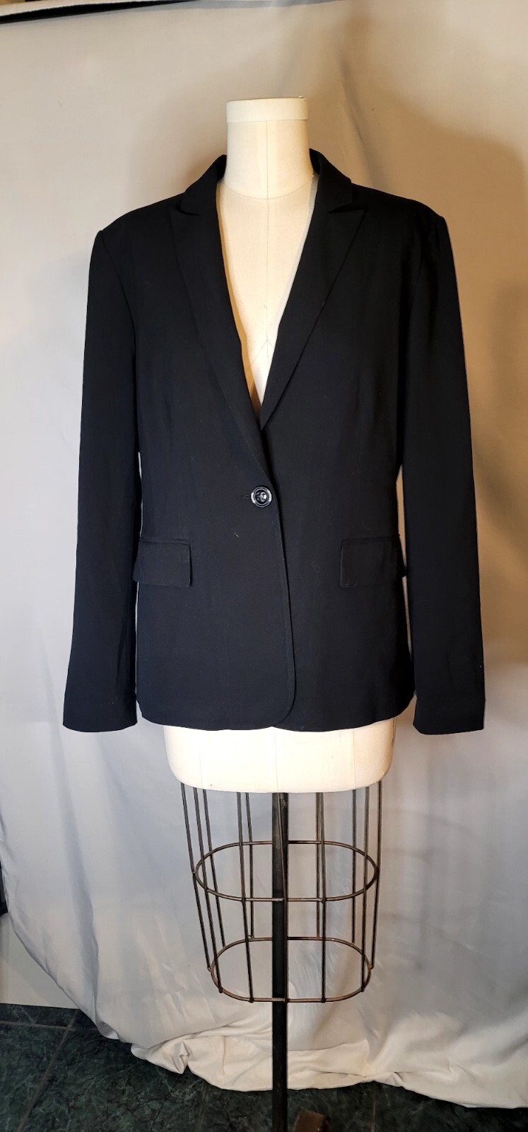 Blazer Suit By Isabella Black Lined Business Casual Coat Size 10 Button-image