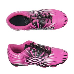 umbro girls soccer cleats