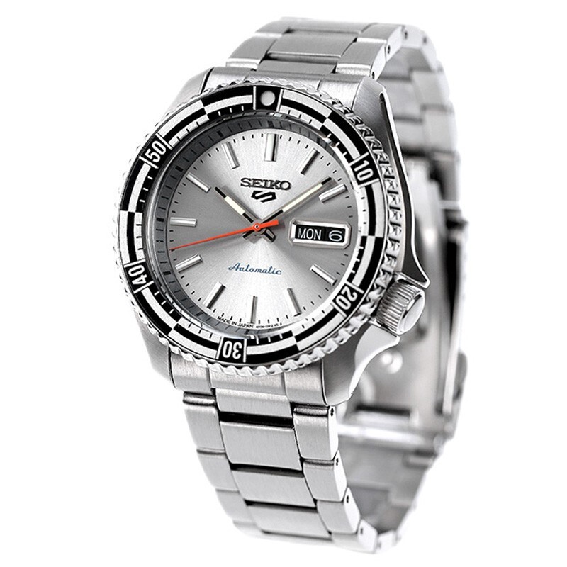 SEIKO 5スポーツ SBSA217 スペシャルエディション 新品 国内正規品 s-l1200.jpg