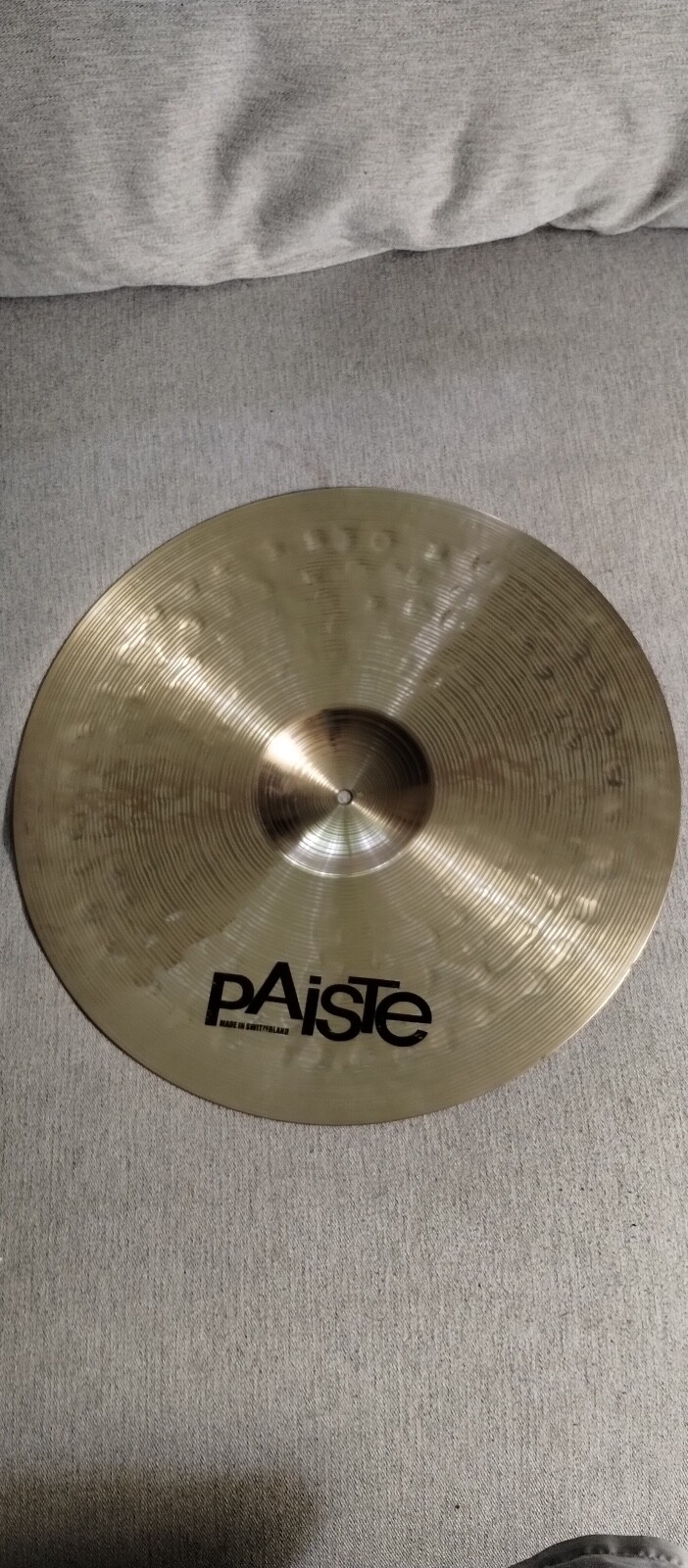 paiste signature cymbals ride bought new never used, very good cymbal