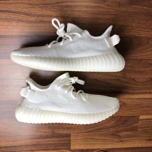 yeezy v2 branco