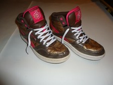 1 Pair Girl's Retro REEBOK Pink Marble Hi-Top Shoes - Size 3 - RB 903